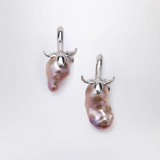 Loewe Strawberry Earrings In And Pearl