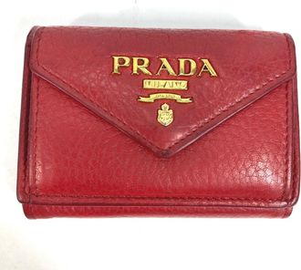 Prada Red Color Leather Wallet (Tri-Fold) (Pre-Owned)