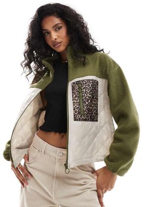 Only teddy fleece jacket with leopard print pocket in khaki and cream-Green