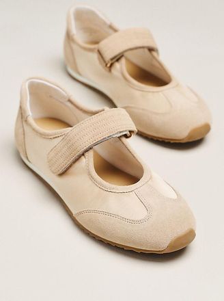 J/Slides Patricia Mary Jane Sneakers