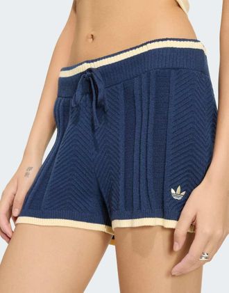 adidas Originals Pantaloncini in maglia a trecce color indaco notte-Blu