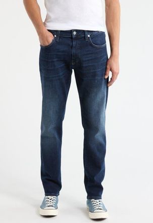 Mavi Marcus Slim Straight Leg Jeans in Dark Classic Vintage at Nordstrom, Size 32 X 32