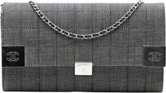 Chanel Pre-owned Clutches, female, Gray, Size: ONE SIZE Pre-owned Quilted Denim Shoulder Bag