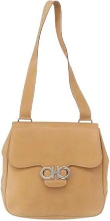 Ferragamo Pre-owned Shoulder Bags, female, Beige, Size: ONE SIZE Pre-owned Shoulder Bag