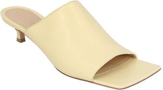 Bottega Veneta Womens Lambskin Leather Stretch Mule, Never Worn (Authentic Pre-Loved)