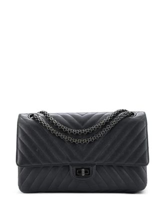 Chanel So Black Reissue 2.55 Flap Bag Chevron Sheepskin 226 shoulder bag - Nero