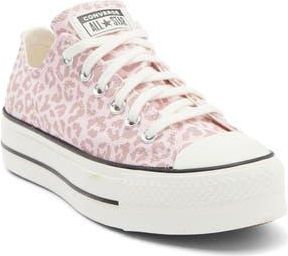 Converse Chuck Taylor All Star Lift Oxford Sneaker in Sugar Berry/Vintage White at Nordstrom Rack, Size 10.5