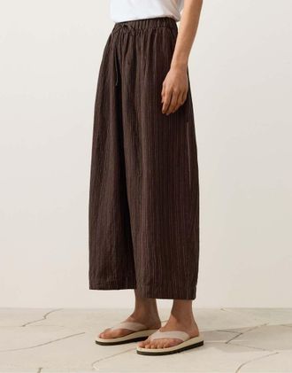 Oysho Pantaloni a palloncino 100% lino marroni a righe-Marrone