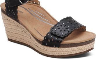 Aetrex Womens Sydney Cutout Wedge Sandal In Black