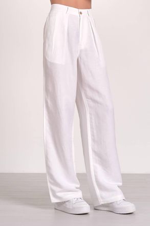 Elan Pleated Front Pant In White