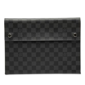 Louis Vuitton Black Leather Pouch (Pre-Owned)