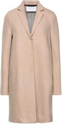 Harris Wharf London COATS & JACKETS - Coats sur YOOX.COM