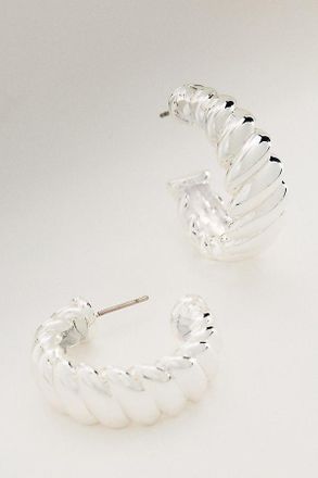 Ettika Modern Ribbed Hoop Earrings