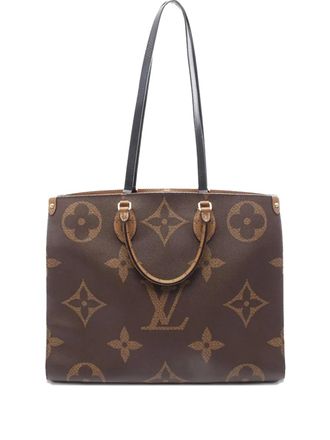 Louis Vuitton 2020 Monogram Reverse Giant OnTheGo GM satchel - Bruin