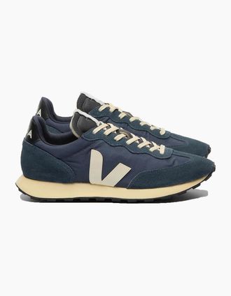 Veja Mens VEJA RIO BRANCO II LITE NOLYN TRAINER NAUTICO/PIERRE - Navy - Size: 10