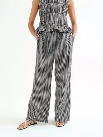 Compa&ntilde;&iacute;afant&aacute;stica Gingham Pant In Black Check