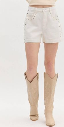 Entro Kasey Stud Short In White