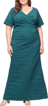 Alex Evenings Crinkle Stretch Taffeta Gown in Emerald Green at Nordstrom, Size 16W