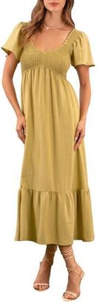 August Sky Short Sleeve Midi Dress in Kiwi at Nordstrom Rack, Size Small