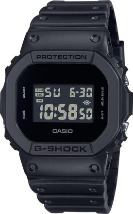 Casio Mens G-Shock Black Digital Classic Sports Wristwatch - DW-5600UBB-1CR