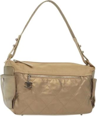 Chanel Pre-owned Shoulder Bags, female, Beige, Size: ONE SIZE Pre-owned Vintage Canvas Shoulder Bag