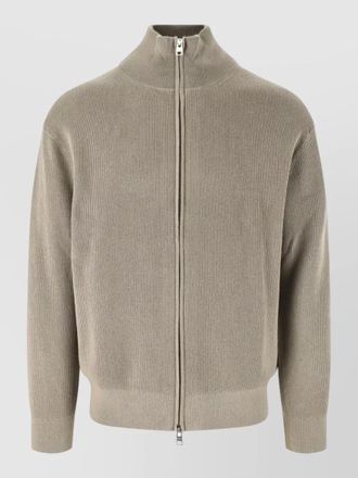 Closed crewneck jacket ribbed high collar cuffs