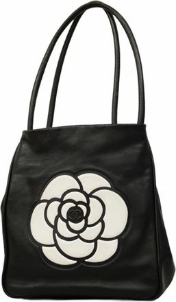 Chanel Leather Shoulder Bag (Pre-Owned)