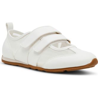 Dolce Vita Fabion Sneaker in White Mesh at Nordstrom Rack, Size 6.5