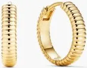 Mejuri Modern Textured Hoop Earrings in 18K Gold Vermeil by MEJURI at Nordstrom