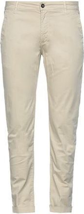 Ar And J BOTTOMWEAR - Trousers sur YOOX.COM