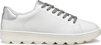 Geox Witte Vrije Tijd Sneakers - Dames - Sneakers - Wit - 40 EU - Leer - Schoenen