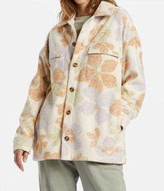 Billabong Happy Camper Shacket In Summer Rain