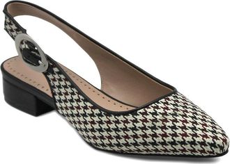 Adrienne Vittadini Papina Sling Back