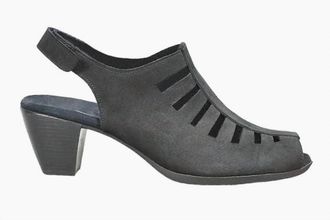 Munro Womens Cayman Sandal In Black Nubuck