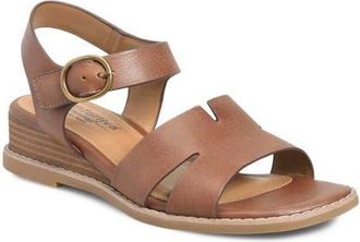 COMFORTIVA Maira Slingback Wedge Sandal in Golden Brown at Nordstrom, Size 6.5