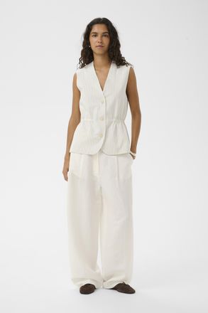 Soaked In Luxury Vest SLCandela Vest Feminine