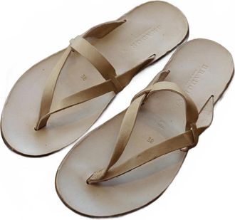 Brador Womens Thong Sandal In Nude