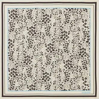 Claudie Pierlot Foulard carr&eacute; soie imprim&eacute; l&eacute;opard