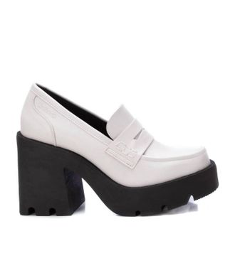 Xti Womens Heeled Moccasins In Ice