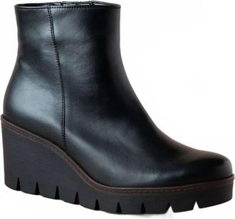 Gabor Womens Wedge Boots In Black