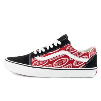 Vans Mens Old Skool Low Top Sneakers In Cjh-Logo Red