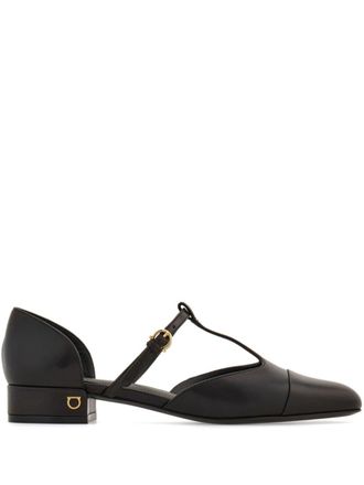Ferragamo Pumps con cinturino a T - Nero