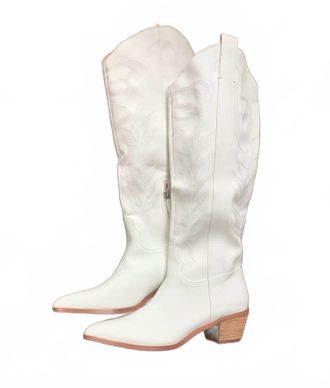 Mi.iM Womens Tall Boots In White
