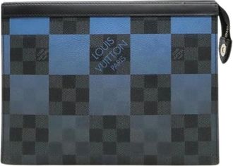 Louis Vuitton Pre-owned Clutches, male, Multicolor, Size: ONE SIZE Pre-owned Pochette Voyage MM Damier Graphite Clutch Bag
