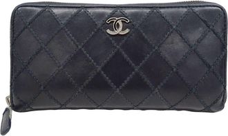 Chanel Black Leather Long Wallet (Bi-Fold) (Pre-Owned)