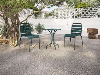 Vente-Unique Sala da pranzo da giardino un tavolo D.60 cm e 2 sedie impilabili in Metallo Verde abete - MIRMANDE di MYLIA