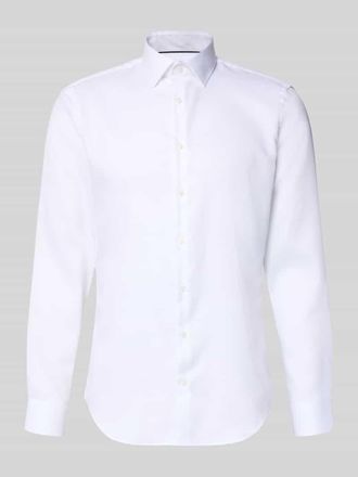 Jake*s Slim Fit Business-Hemd mit Strukturmuster und Kentkragen in Weiss, Gr&ouml;&szlig;e 37/38