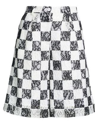 Pinko HOSEN & R&Ouml;CKE - Shorts & Bermudashorts auf YOOX.COM