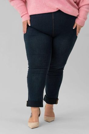 Lyss&eacute; Boyfriend Denim Jean - Plus In Indigo