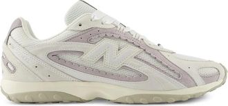 New Balance 204L Sneakers